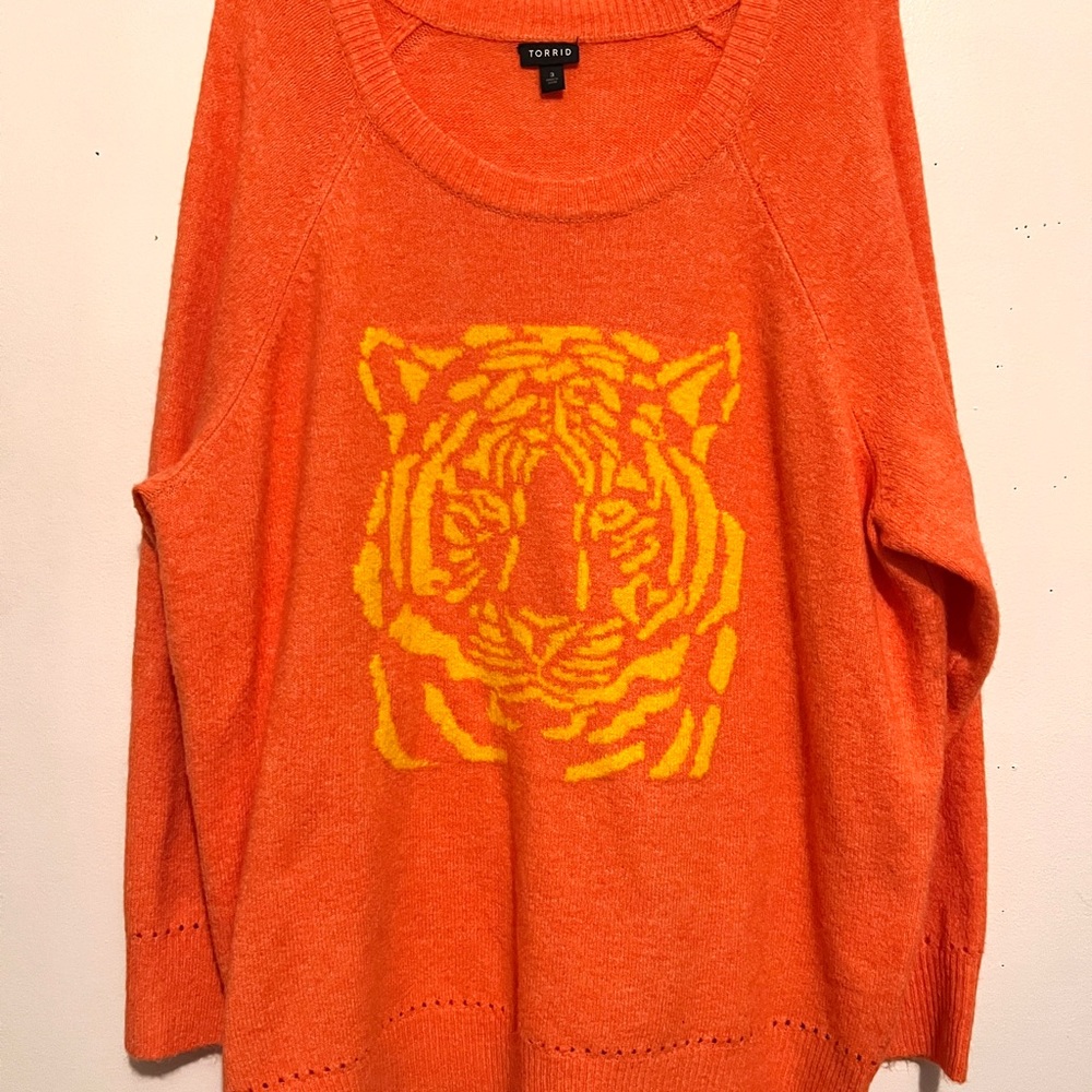 **NWOT** Orange Super Soft Tiger Sweater